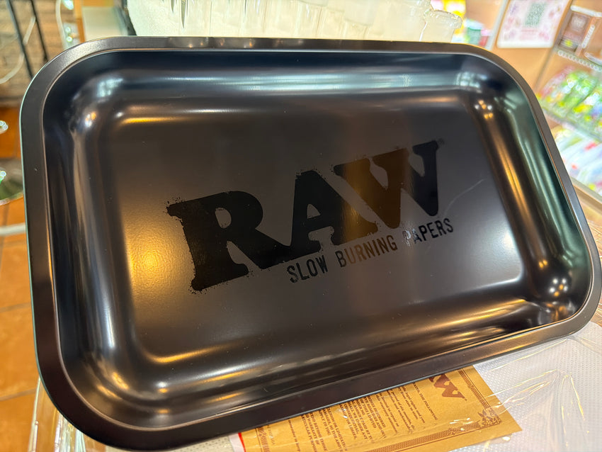 Charola RAW Negro Edición médium