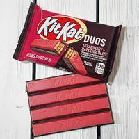 Kit Kat Duo Strawberry