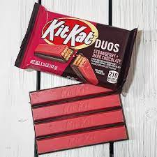 Kit Kat Duo Strawberry